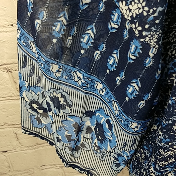 Wild Blue Kimono - Picture 7 of 7